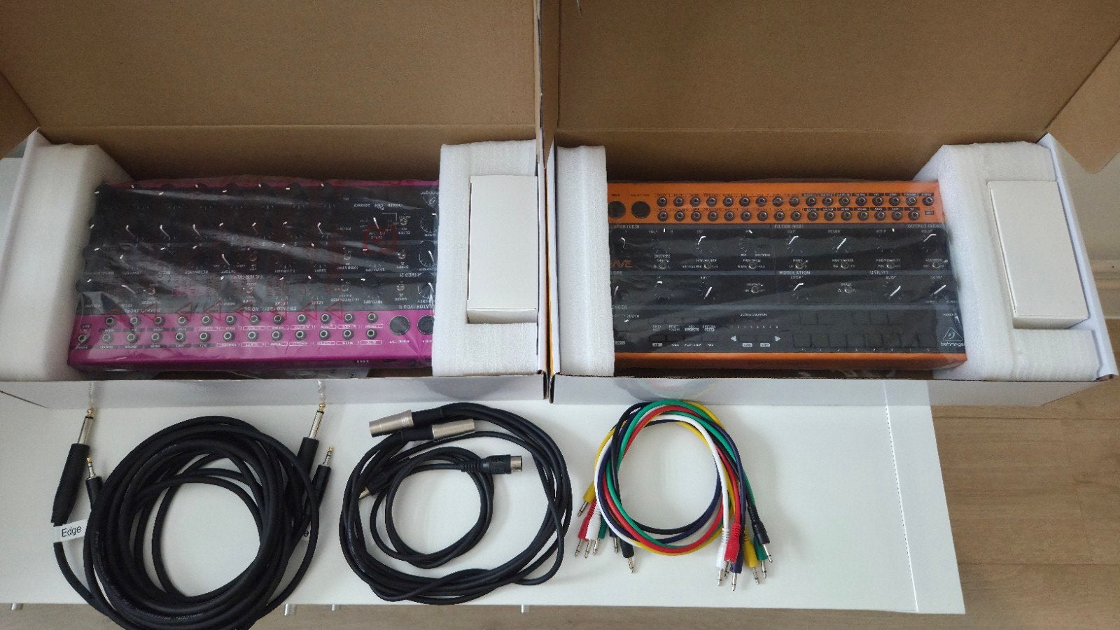 Behringer EDGE + Behringer Crave met extra's, Overige merken, Zo goed als nieuw, Met midi-aansluiting, Overige aantallen
