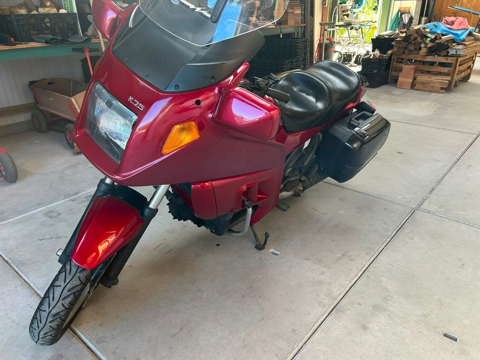 Bmw k75, Motoren, Ophalen