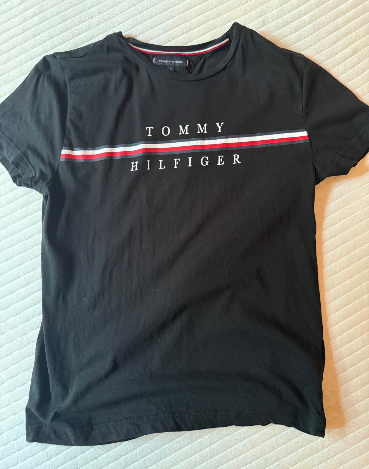 Tommy Hilfiger shirt, Ophalen of Verzenden, Zo goed als nieuw, Maat 48/50 (M), Zwart