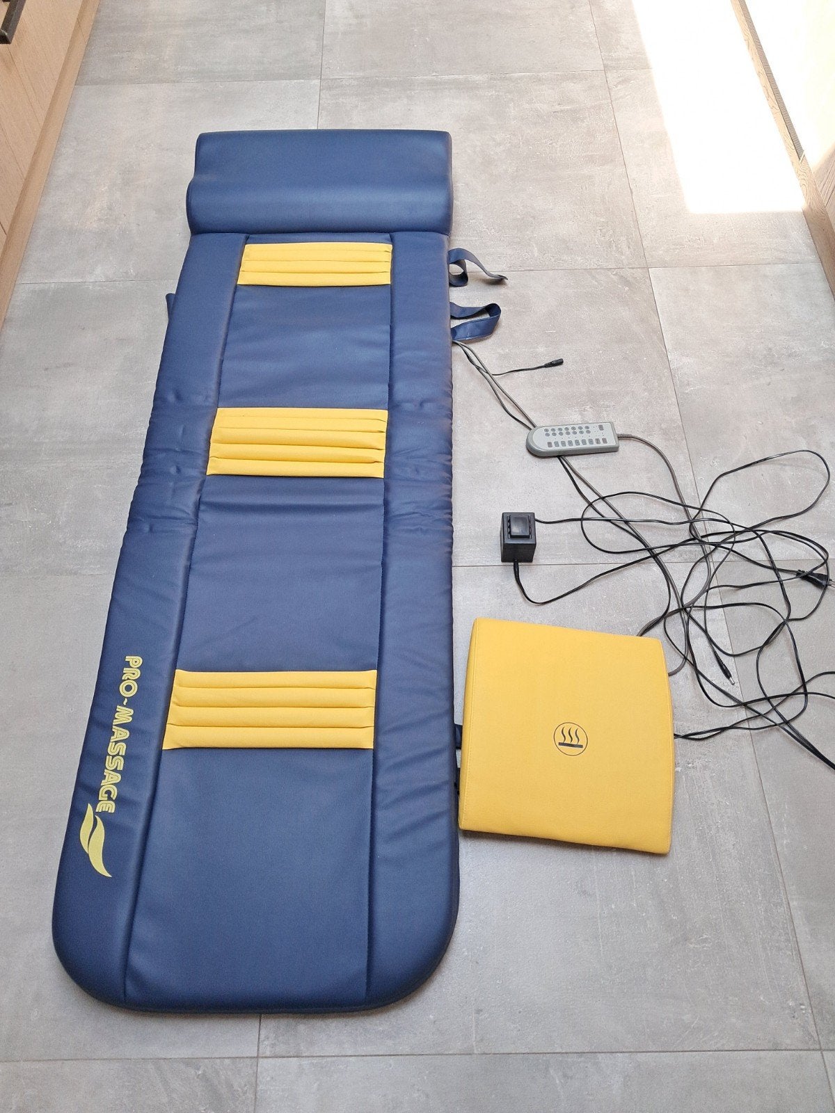 Massage matras met warmtekussen, Sport en Fitness, Ophalen, Gebruikt, Massagestoel of Kussen