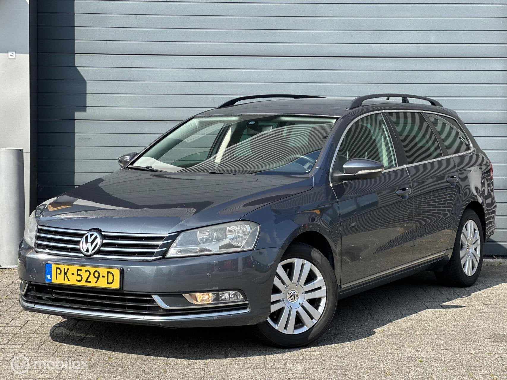 Volkswagen Passat Variant 1.6 TDI Highline BlueMotion, Auto's, Voorwielaandrijving, Euro 5, Gebruikt, 4 cilinders