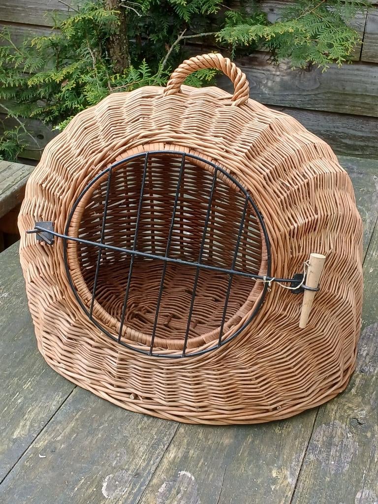 Rotan kattenmand plus toebehoren., Dieren en Toebehoren, Ophalen of Verzenden, Zo goed als nieuw, Riet