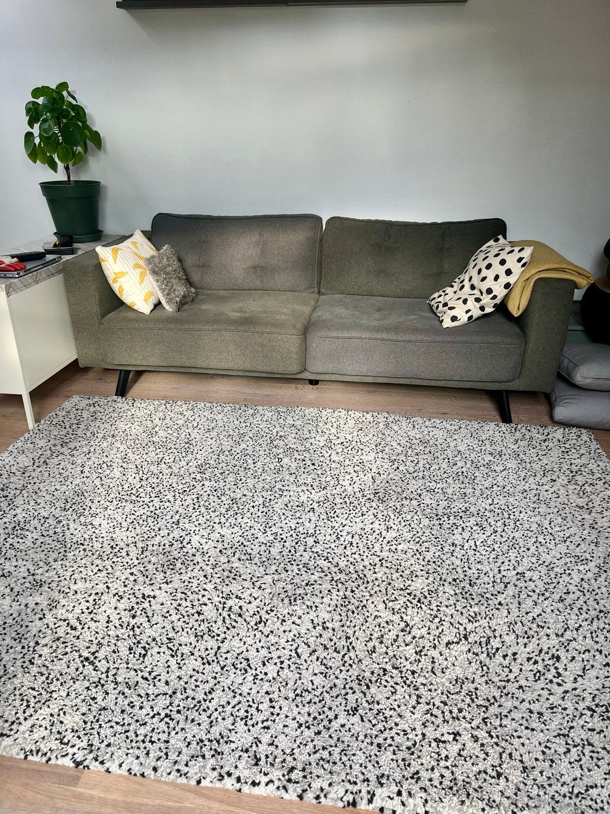 IKEA VINDUM Vloerkleed - 170x230 cm, Huis en Inrichting, Stoffering | Tapijten en Kleden, Ophalen, 150 tot 200 cm, 200 cm of meer