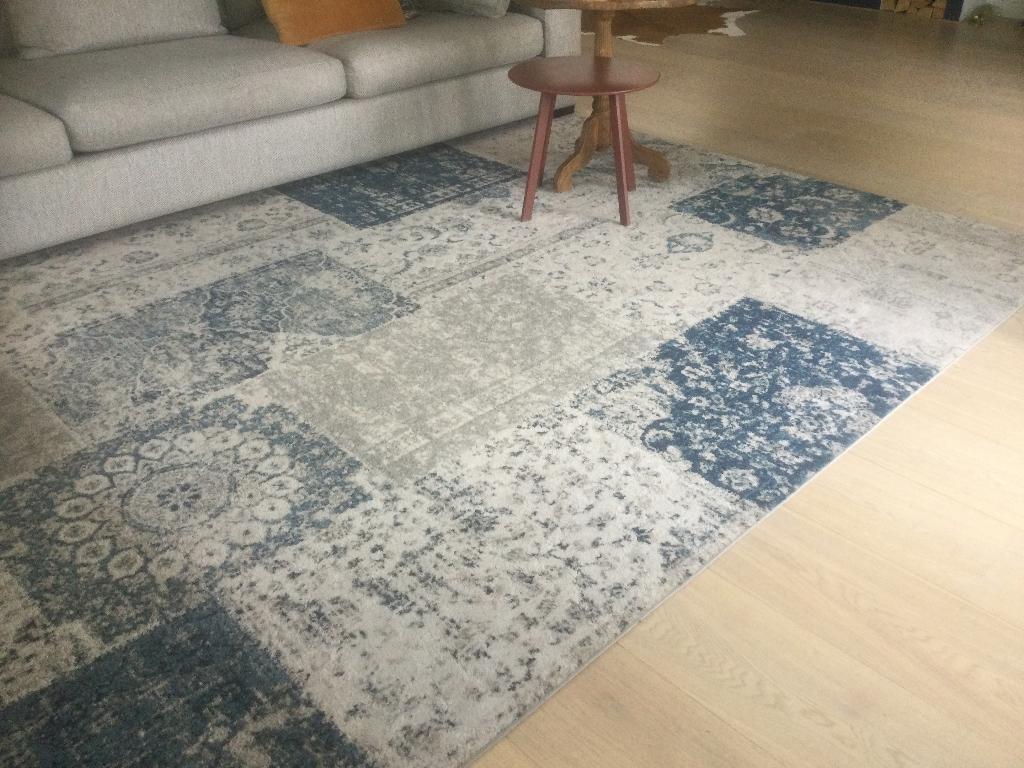 Vloerkleed 2.30 x 3.30 mtr., Ophalen, 200 cm of meer, Zo goed als nieuw, 200 cm of meer