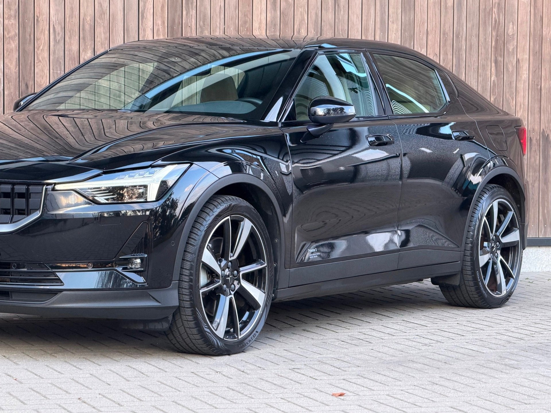 Polestar 2 Long Range Dual Motor Launch Edition 78kWh / Leer, Auto's, Automaat, Polestar 2, 1300 min, Gebruikt