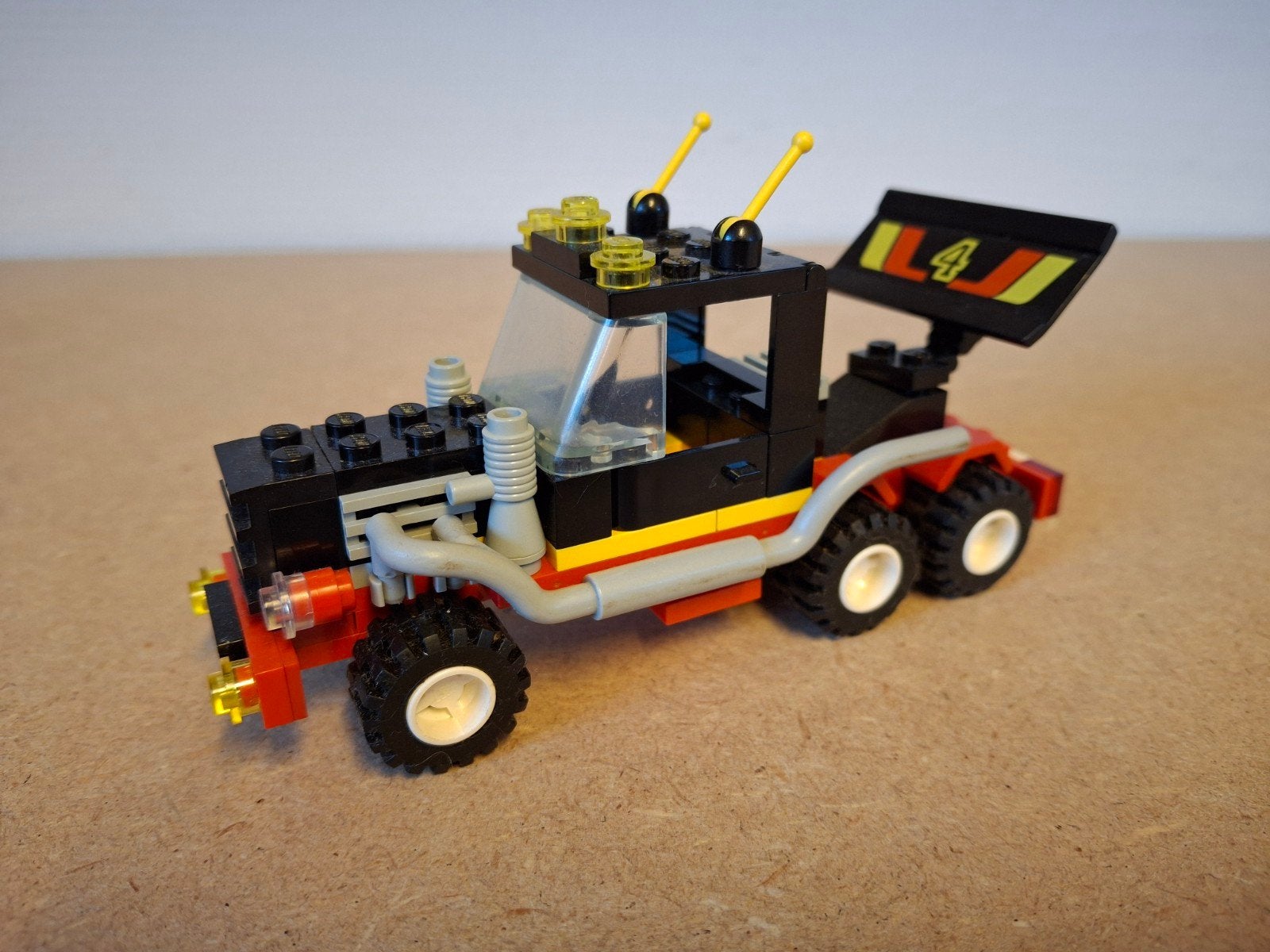Lego 6669 Diesel Daredevil. Jaren 90 Classic Town, Compleet, Lego, Info@lego.com, 33 Bath Road, Slough, UK