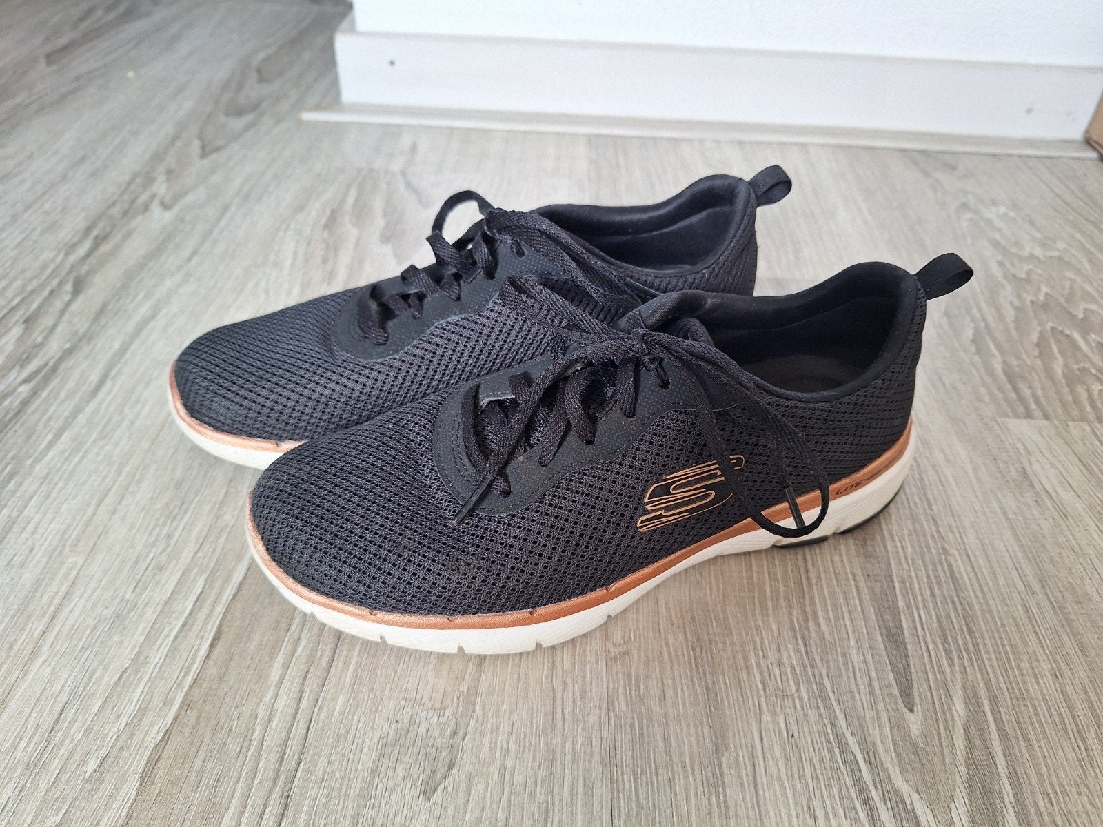 Skechers maat 38, Kleding | Dames, Schoenen, Skechers, Zwart, Ophalen of Verzenden, Sneakers of Gympen