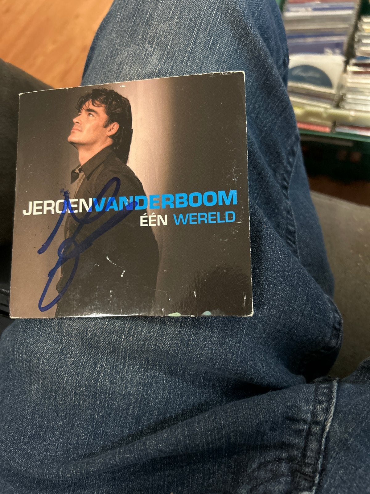 Jeroen van der Boom - Eén Wereld (Gesigneerde CD Single), Ophalen of Verzenden, Gebruikt, Pop, Gesigneerd