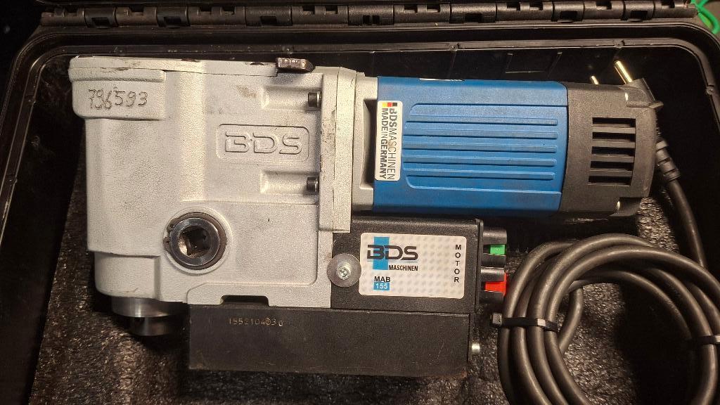 BDS MAB155 Haakse Magneetboor machine, Ophalen, ., Zo goed als nieuw, .