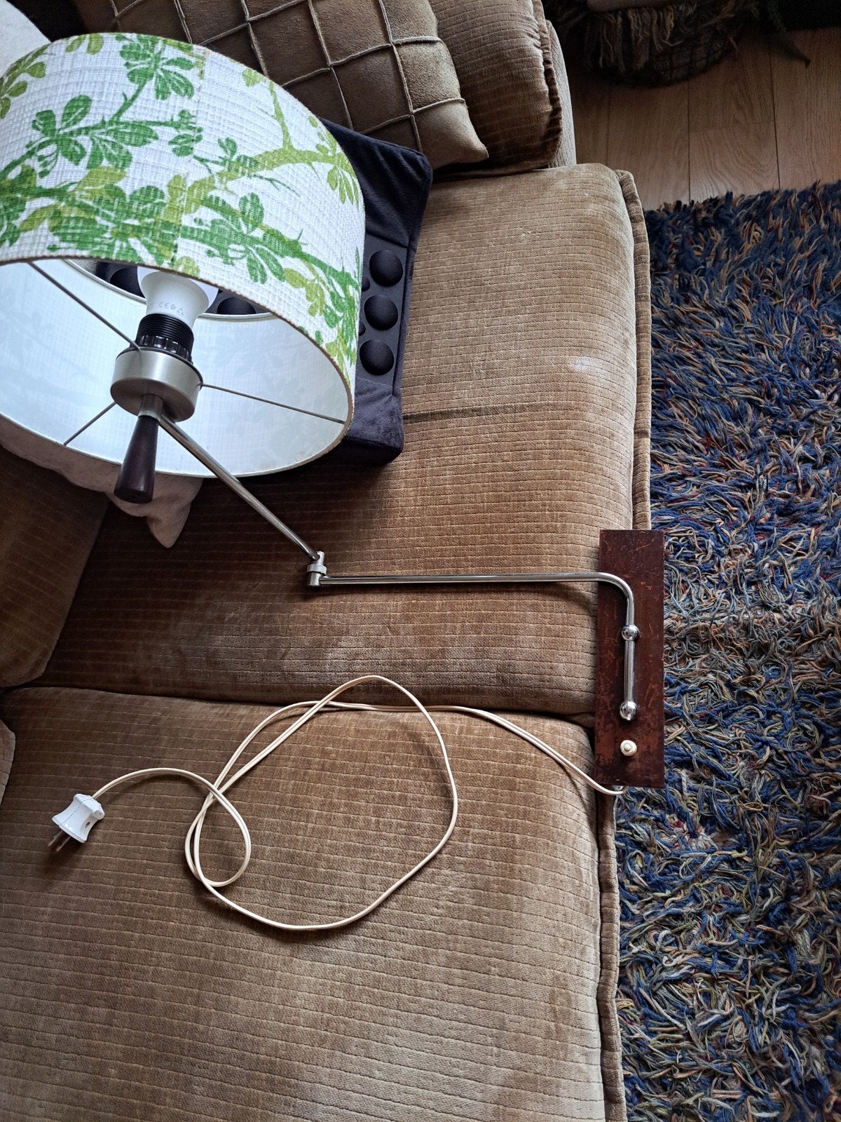 Vintage jaren '60 schaarlamp met bloemenprint kap, Huis en Inrichting, Lampen | Wandlampen, Ophalen, Gebruikt, Stof, Vintage, Retro, Jaren '60