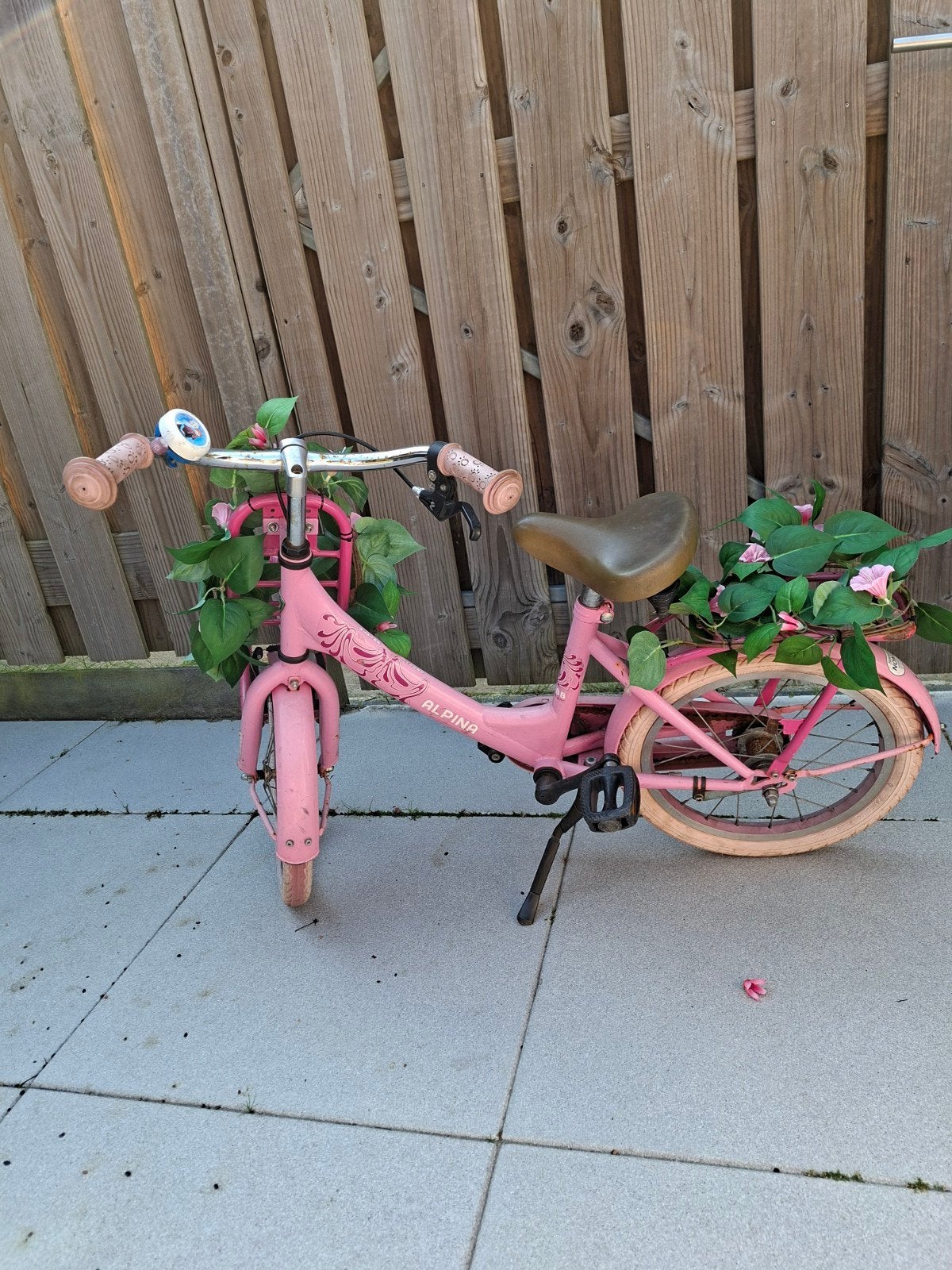 roze kinderfiets 16 inch, Fietsen en Brommers, Fietsen | Meisjes, Ophalen, Gebruikt, Terugtraprem, 16 inch