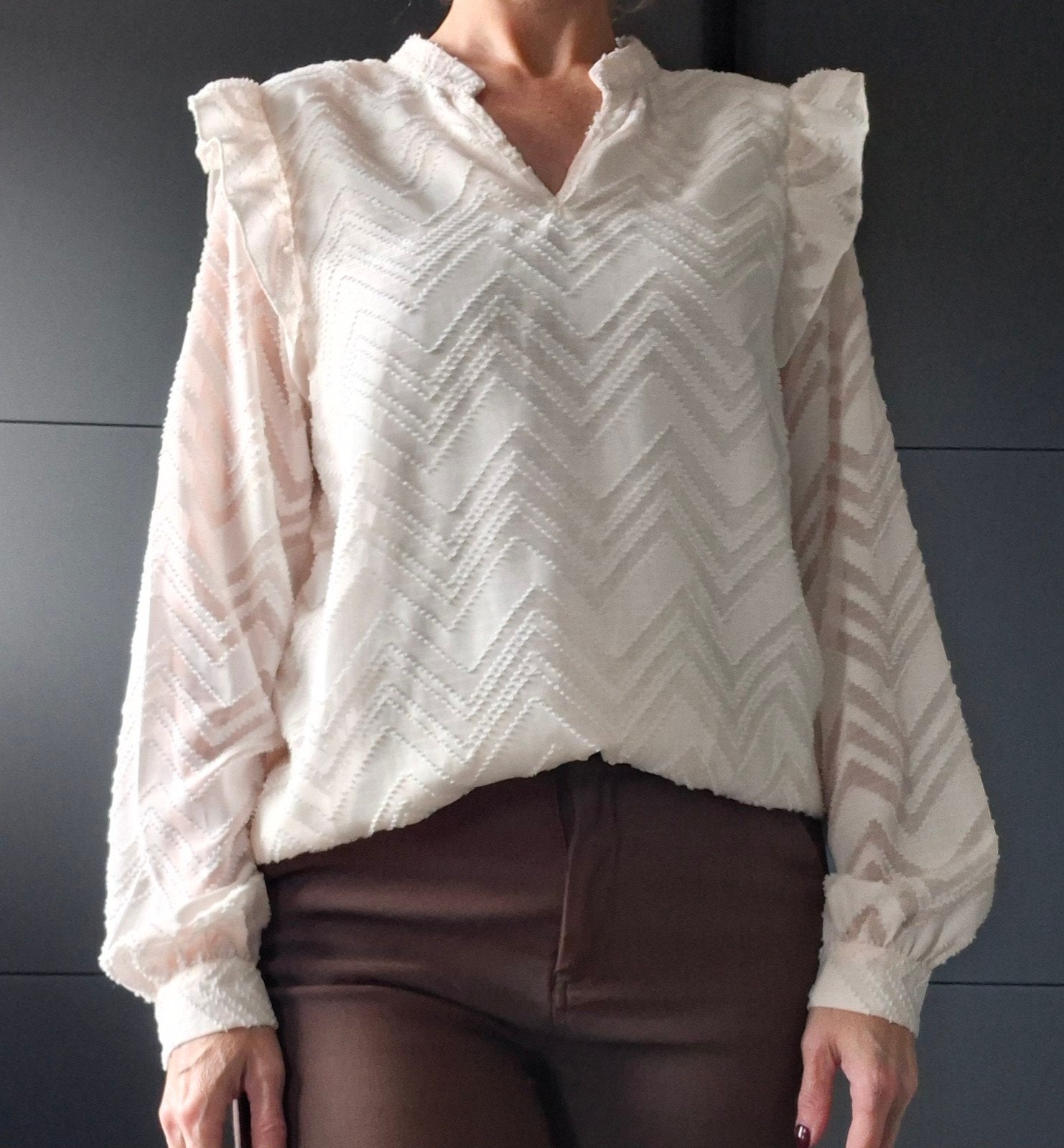 Minus romantische blouse maat M | Crème  | Zeer goede staat, Kleding | Dames, Maat 38/40 (M), Minus, -, Verzenden
