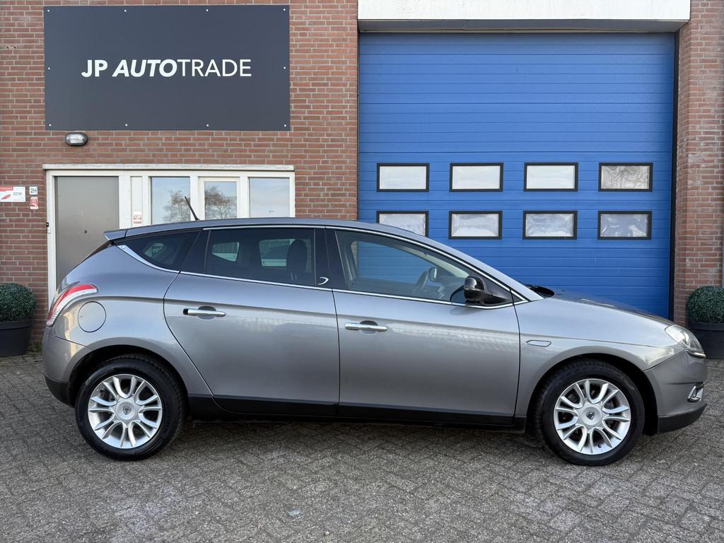 Lancia Delta 1.4-16V Oro Airco | Distributie vv | Leer, Voorwielaandrijving, 15 km/l, Gebruikt, 1295 kg