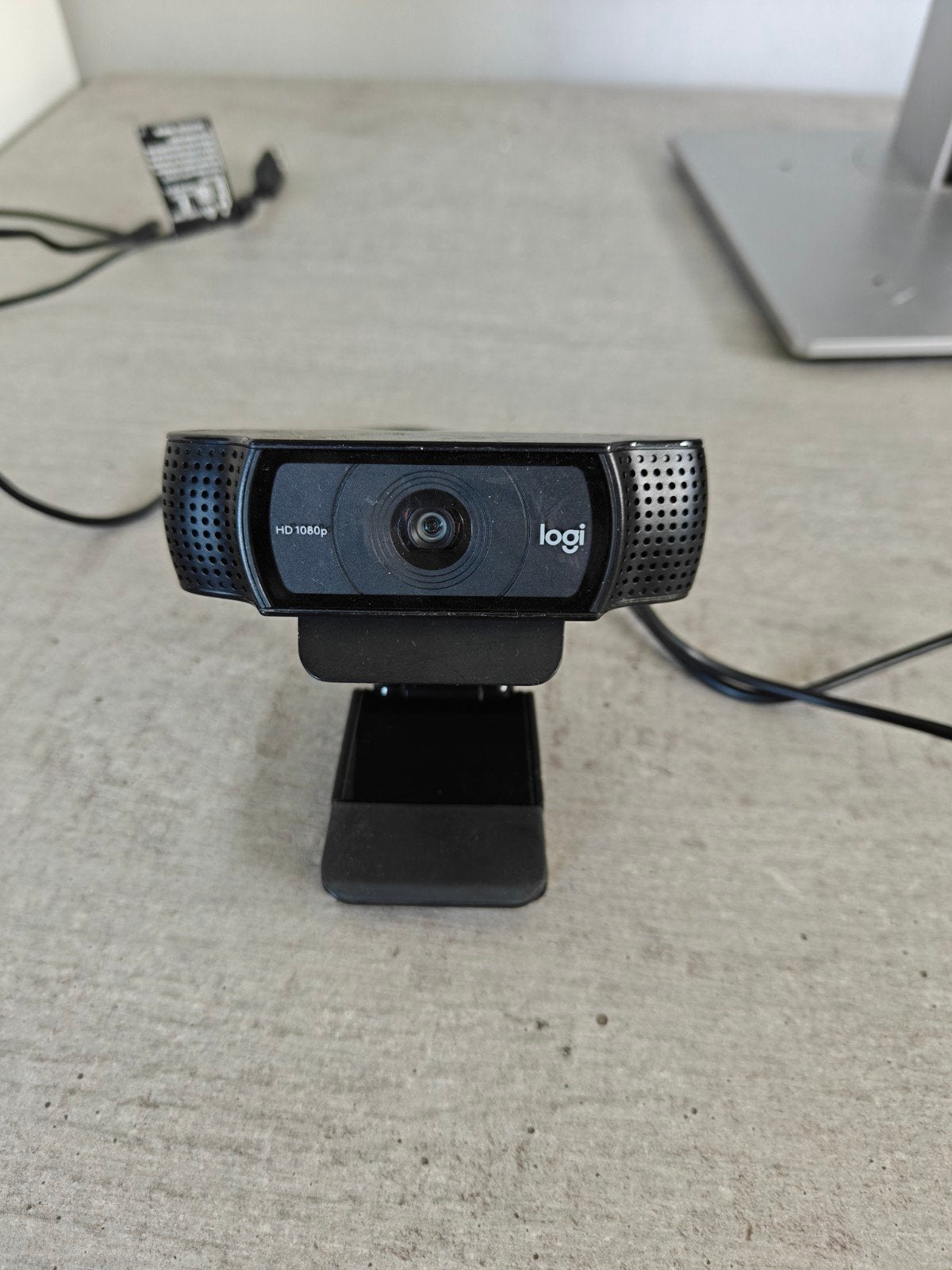 Logitech Full HD 1080p Webcam, Computers en Software, Logitech, Ophalen of Verzenden, Zo goed als nieuw, Monitorclip