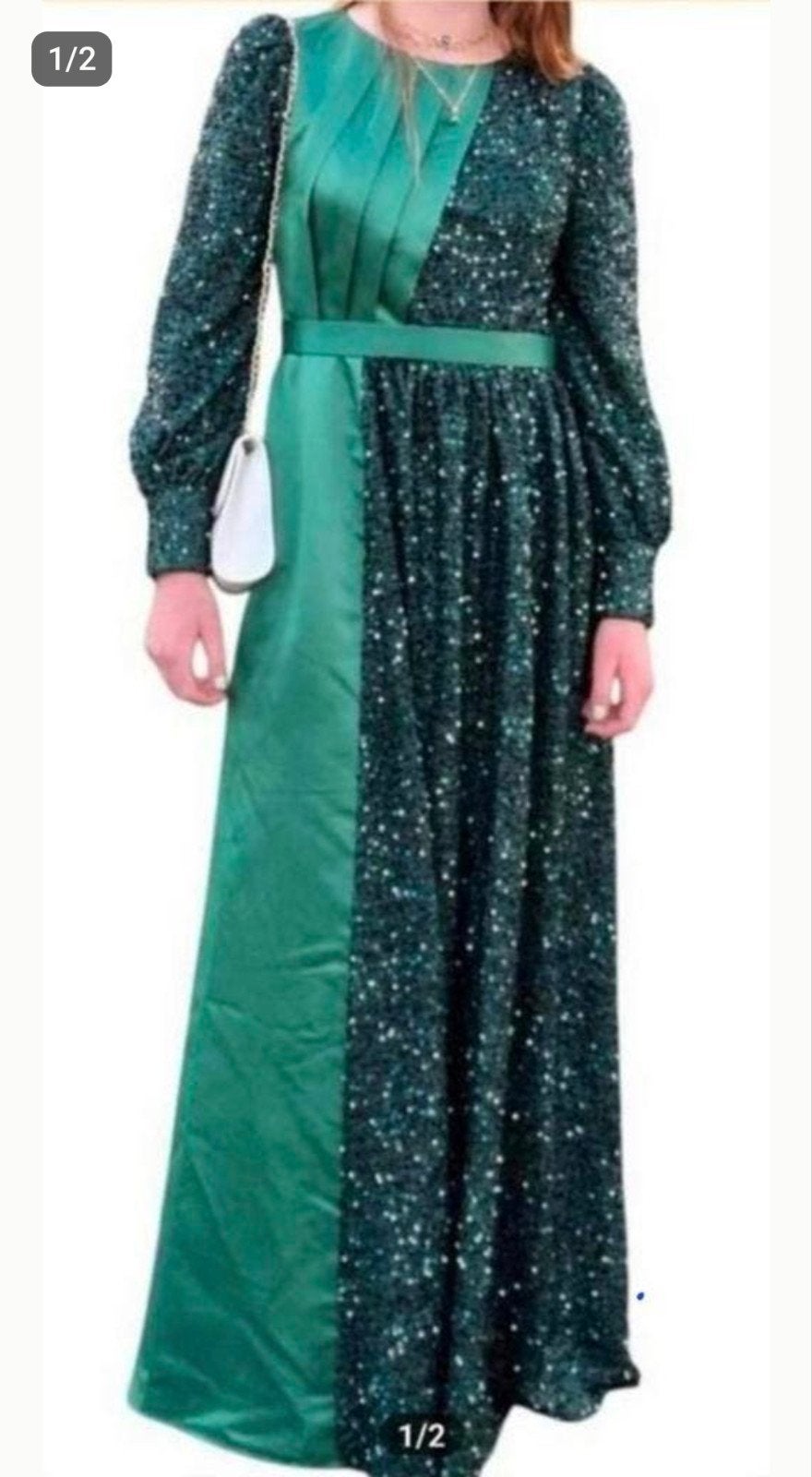 Prachtige Groene Satijnen Galajurk met Pailletten - Maat L, Kleding | Dames, Ophalen of Verzenden, Zo goed als nieuw, Maat 42/44 (L)