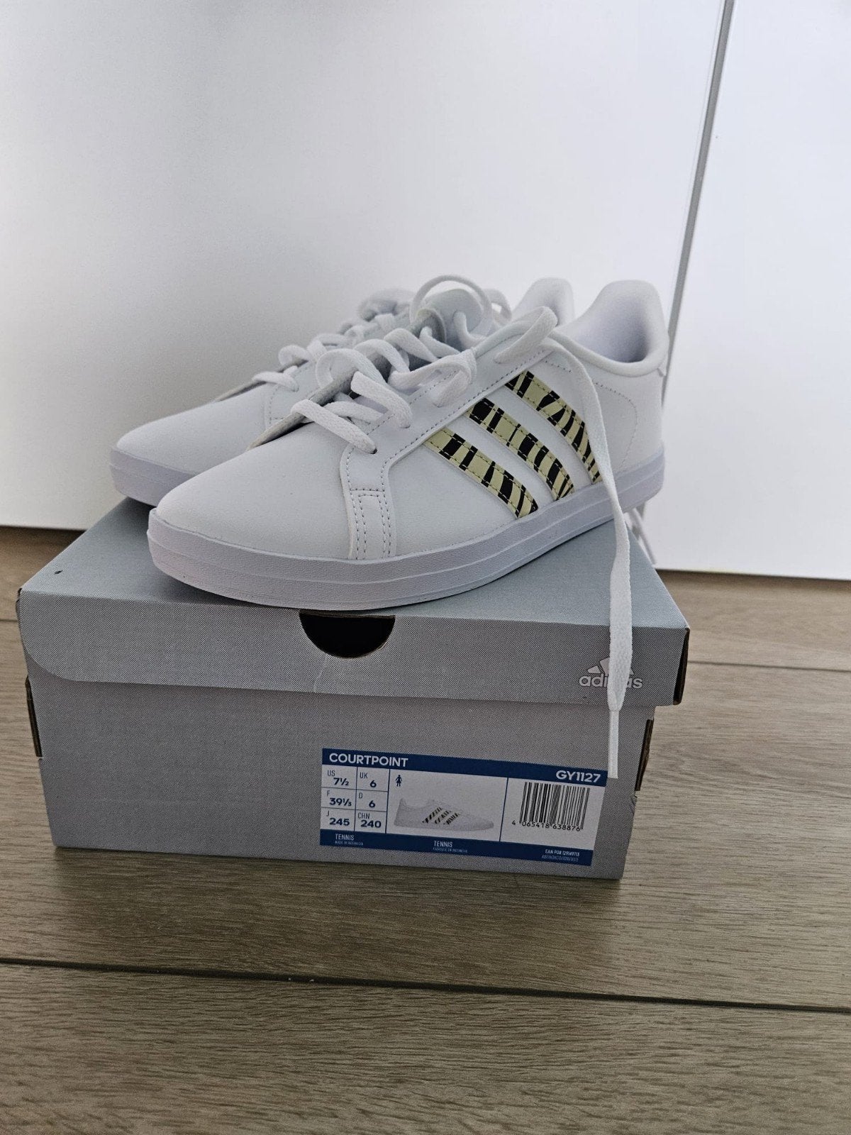 Adidas Courtpoint dames sneakers - Maat 39 ⅓ - Nieuw, Kleding | Dames, Adidas, Wit, Nieuw, Ophalen of Verzenden