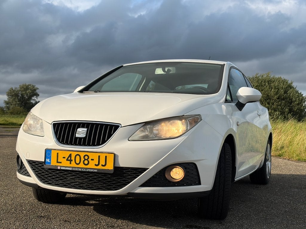 Seat Ibiza 1.4 63KW 3-DRS 2010 Wit, Auto's, Seat, Particulier, Ibiza, Airbags, Airconditioning, Android Auto, Apple Carplay, Bluetooth