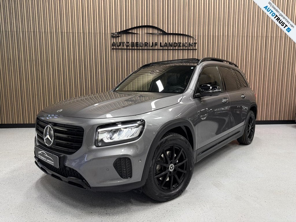 Mercedes-Benz GLB 200 | PANO | CAMERA | LED | 2024, Auto's, Automaat, Zwart, Leder en Stof, Bedrijf