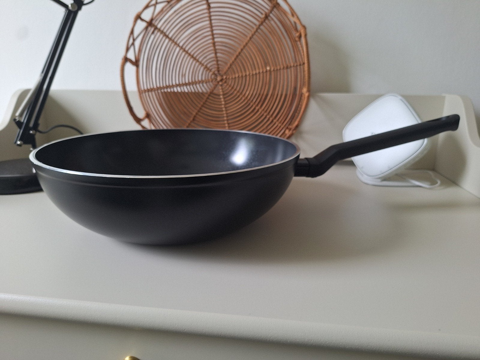 BK Wokpan 30cm en Koekenpan 28cm - Zo goed als nieuw, Huis en Inrichting, BK, Ophalen of Verzenden, Zo goed als nieuw, Antiaanbaklaag