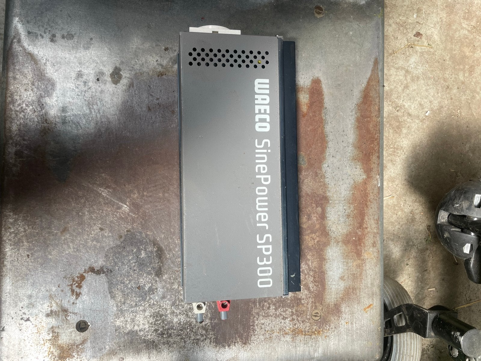 Waeco SinePower SP300 Sinus Omvormer 300W, Ophalen of Verzenden