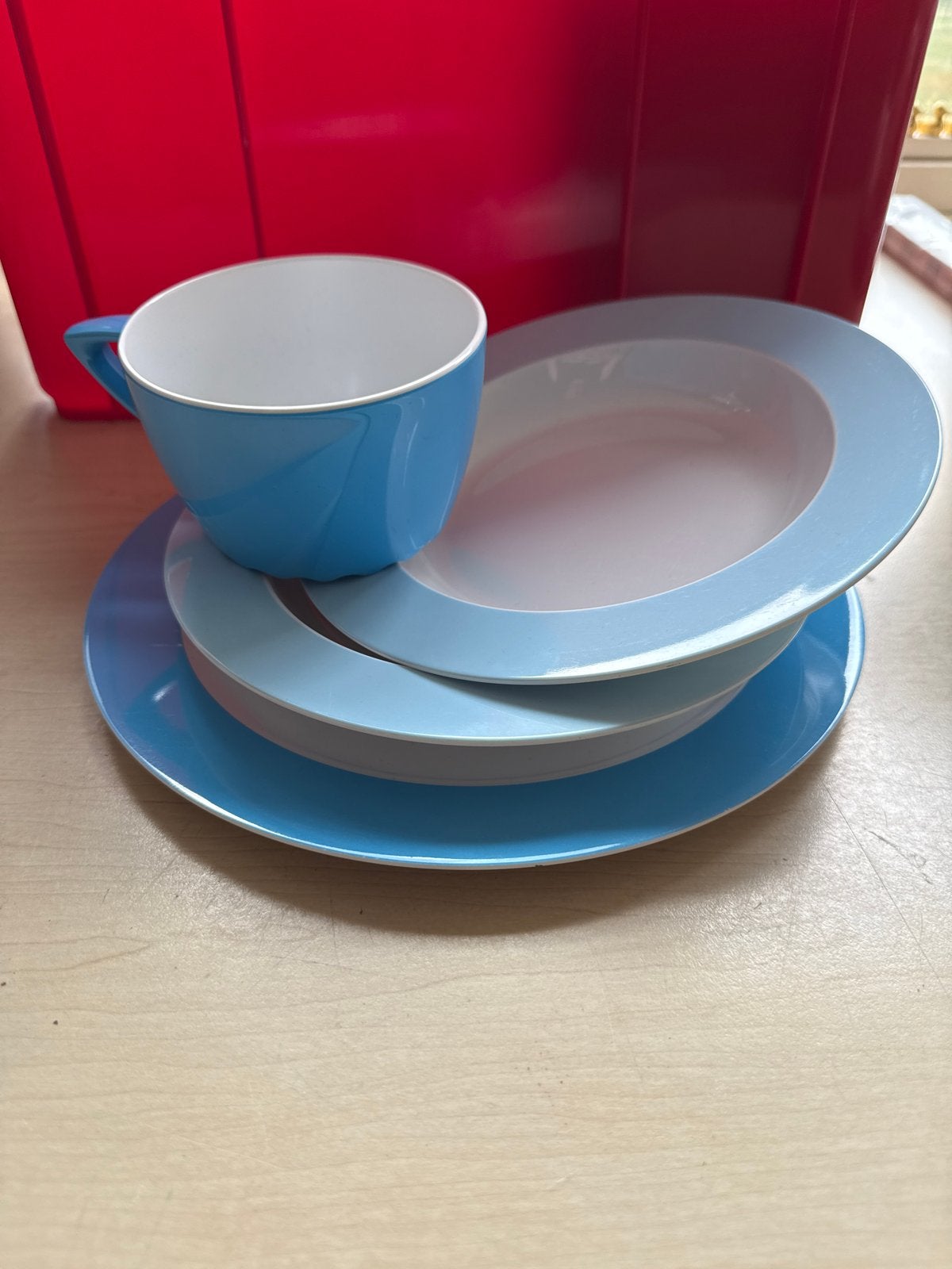 Blauw servies: kop en borden, Gebruikt, Keramiek, Ophalen of Verzenden, Bord(en)