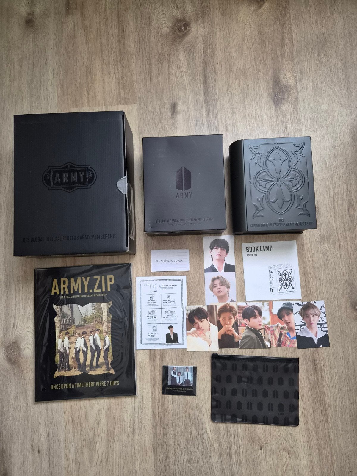 BTS Membership Kit 2020, Ophalen of Verzenden, Zo goed als nieuw, Overige typen