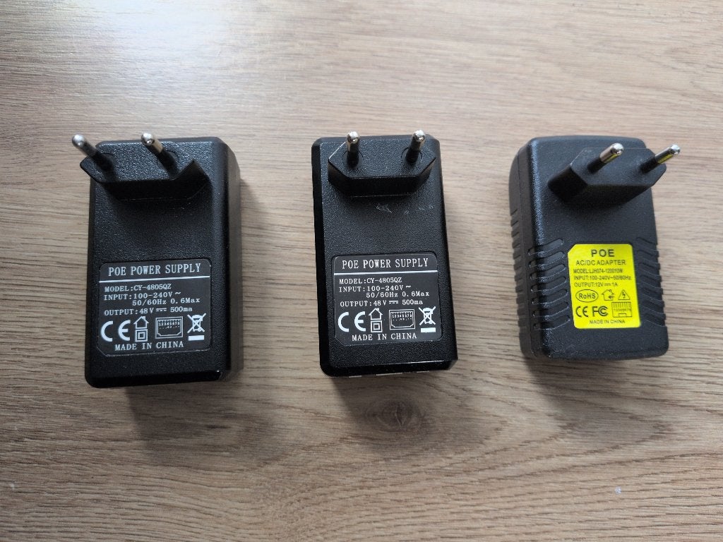 3x PoE Adapters: 2x 48V en 1x 12V, prijs per stuk, Ophalen of Verzenden, Zo goed als nieuw