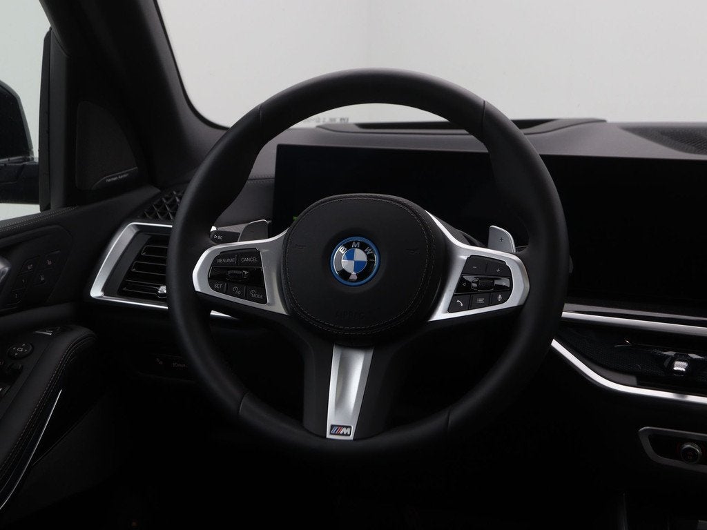 BMW X5 xDrive50e (bj 2025, automaat), Auto's, Gebruikt, 2395 kg, Met garantie (alle), Overige brandstoffen