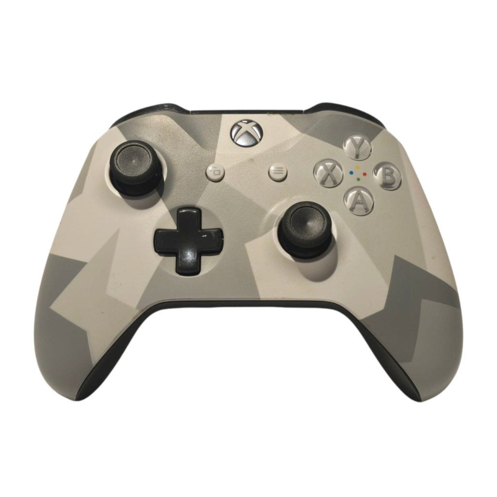 Xbox One Controller (Model 1708) Winter Forces, Microsoft, Gebruikt, Support@microsoft.com, Microsoft Corporation
One Microsoft Way
Redmond, WA 98052-6399
USA