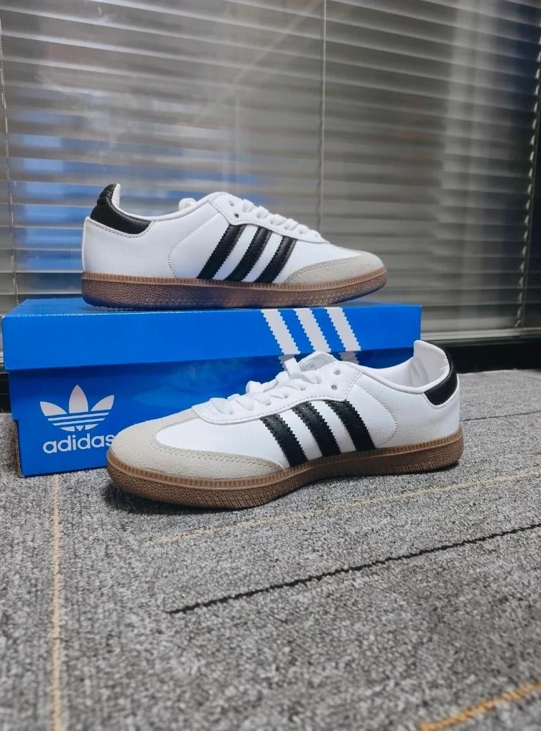 Adidas Originals Samba Wit Maat 38, Kleding | Dames, Schoenen, Wit, Nieuw, Sneakers of Gympen, Verzenden