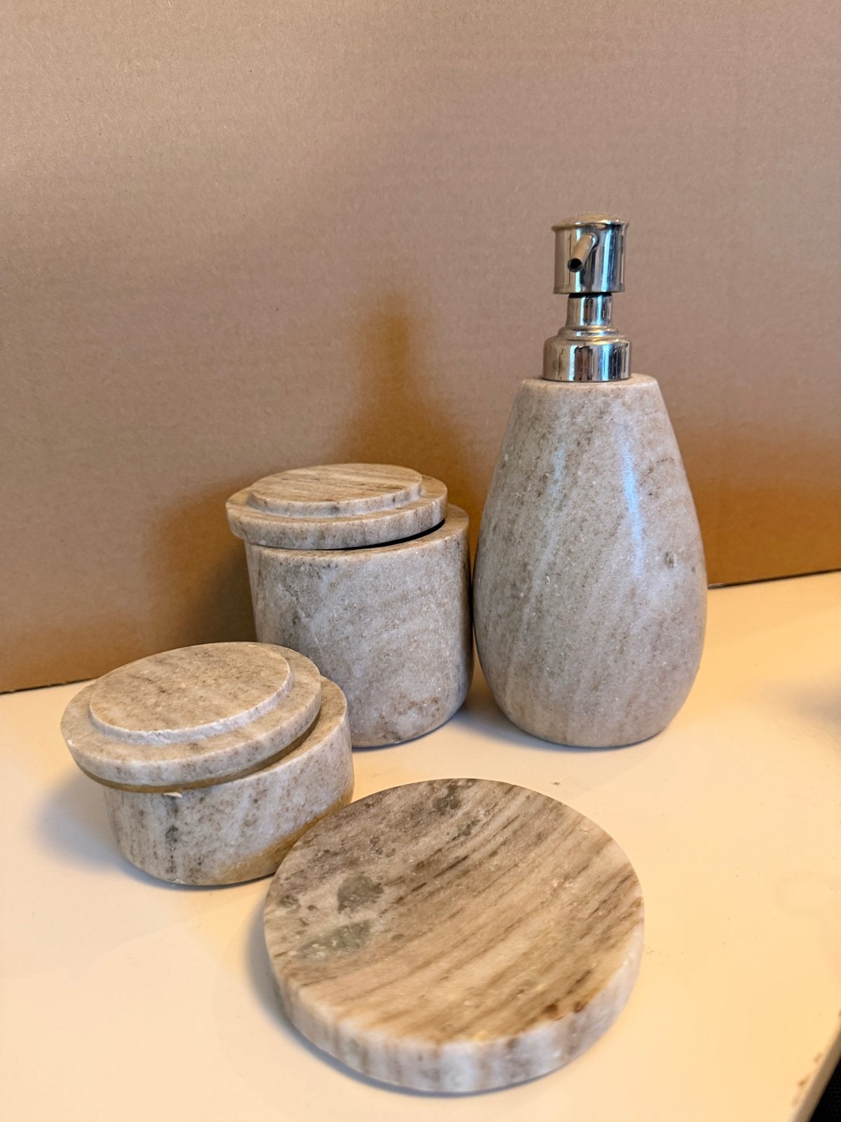 Echt marmeren minimalistische badkamerset, Ophalen of Verzenden, Nieuw, Beige, Zeepdispenser/zeepbakje