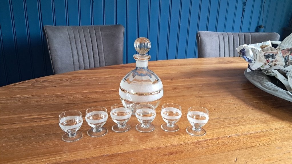 Vintage likeurset, Ophalen