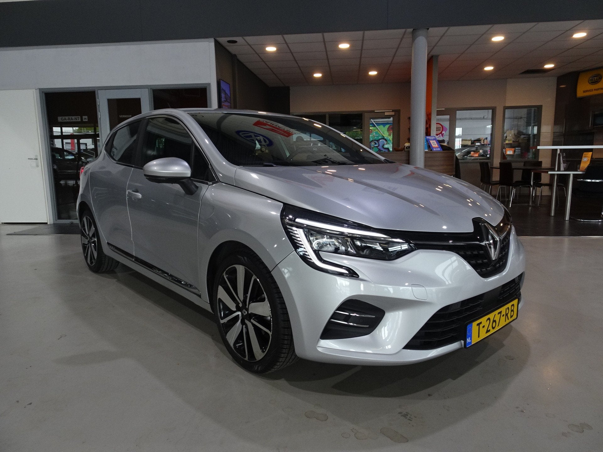 Renault Clio 1.0 TCe Intens Carplay | Navi | 360 Camera | Cr, Auto's, Voorwielaandrijving, Gebruikt, Met garantie (alle), 49 €/maand