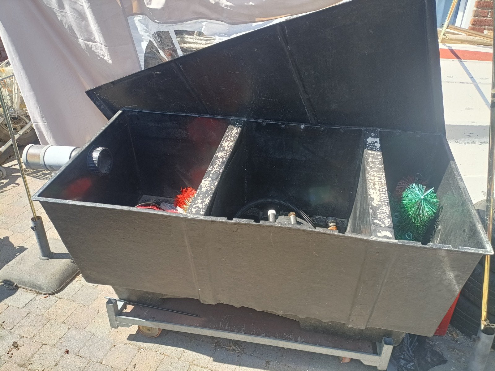 Groot vijverfilter met pomp, slangen en koppelstukken, Ophalen of Verzenden, Gebruikt