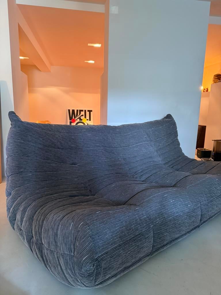 Togo 3 zits ligne roset, Huis en Inrichting, Ophalen of Verzenden, Zo goed als nieuw, Tweepersoons