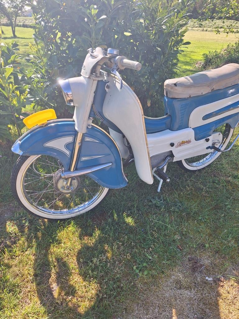 Superia aristocrat, Fietsen en Brommers, Brommers | Oldtimers, Overige merken, Ophalen of Verzenden