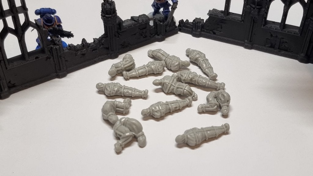 Tabletop Bits: Set van 12 Gewikkelde Gevangenen/Lijken, Ophalen of Verzenden, Nieuw, Warhammer, Toebehoren