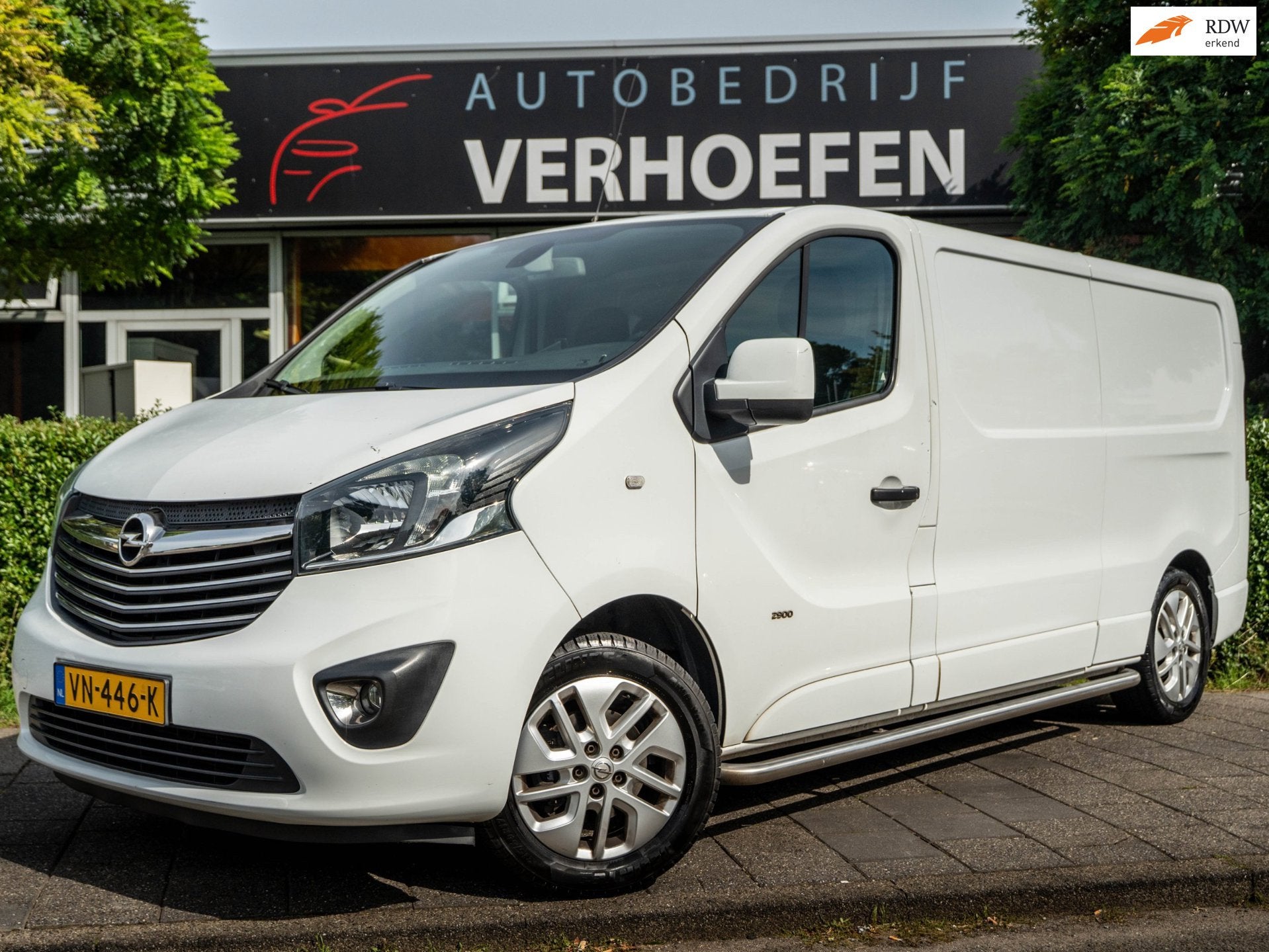 Opel Vivaro 1.6 CDTI L2H1 DC Edition EcoFlex | PARKEERCAMERA, Auto's, Voorwielaandrijving, Gebruikt, Zwart, 4 cilinders