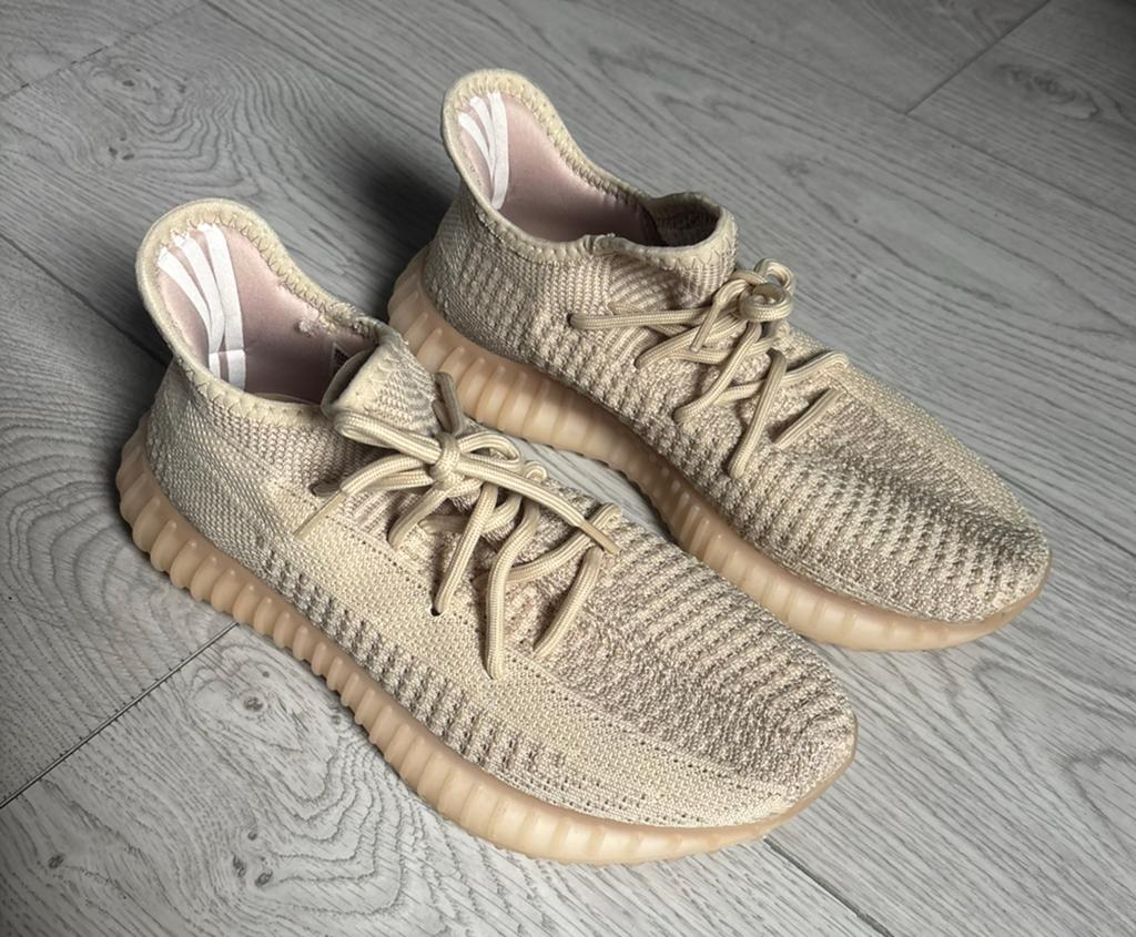 Yeezy beige Maat 41, Ophalen of Verzenden, Nieuw, Overige kleuren