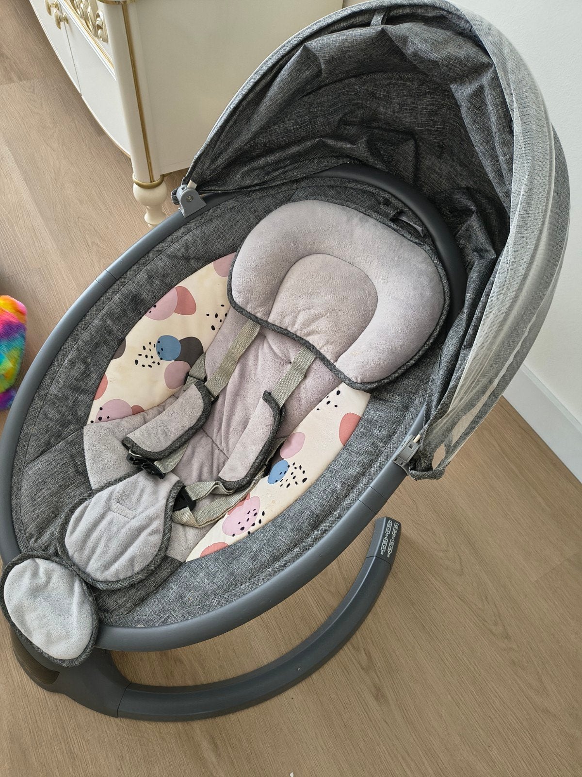 Baby iSwing Schommelstoel met muziekfunctie - Gebruikt, Kinderen en Baby's, Ophalen of Verzenden, Gebruikt