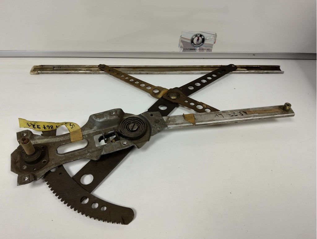 BMW 7 serie E23 Raammechanisme  links voor handmatig NIEUW, Niet ingevuld, Deur, Nieuw, Ophalen of Verzenden
