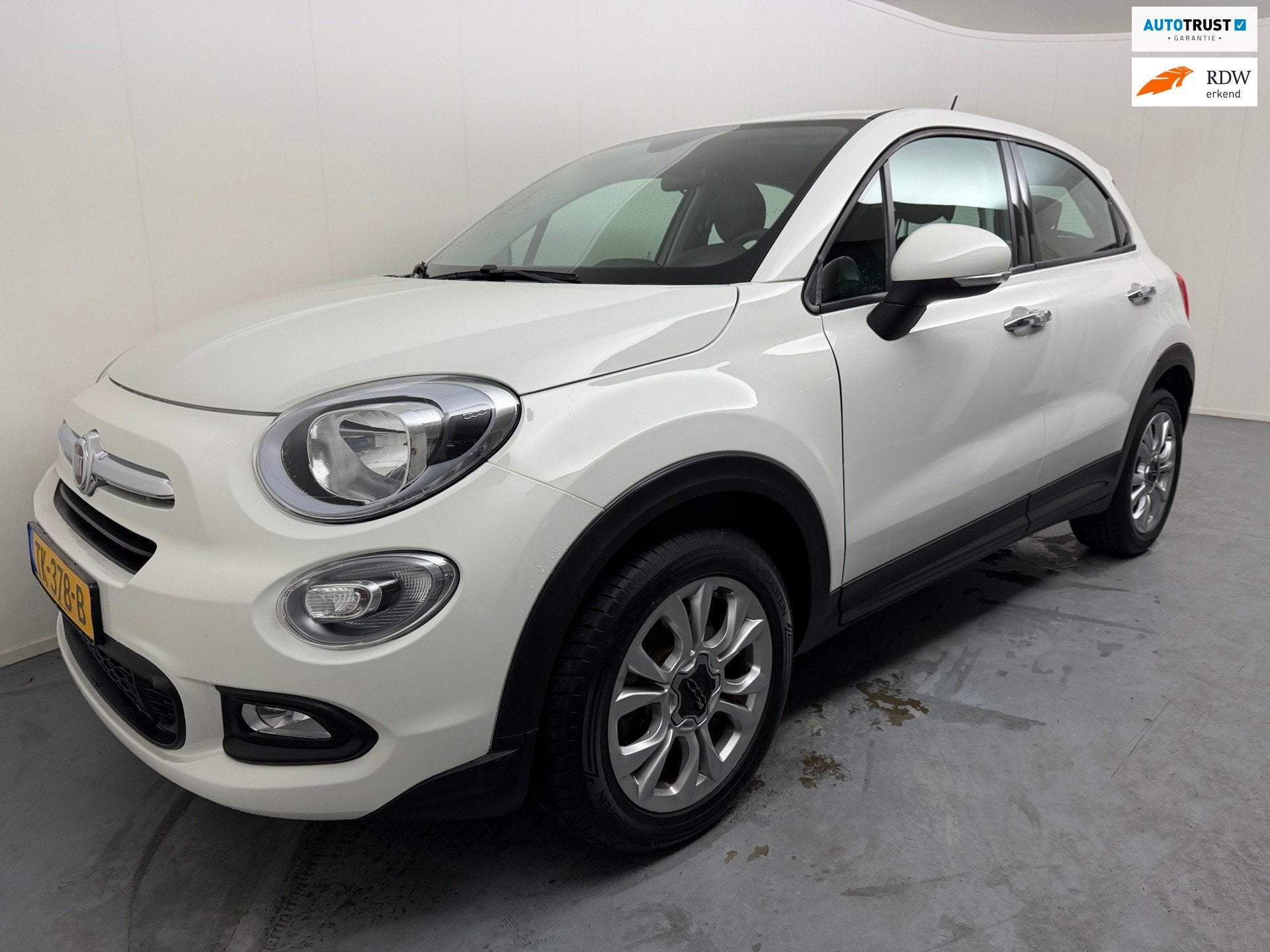 Fiat 500 X 1.6 PopStar # Clima # Navi # Lmv #, Voorwielaandrijving, Dealer onderhouden, Gebruikt, Euro 6
