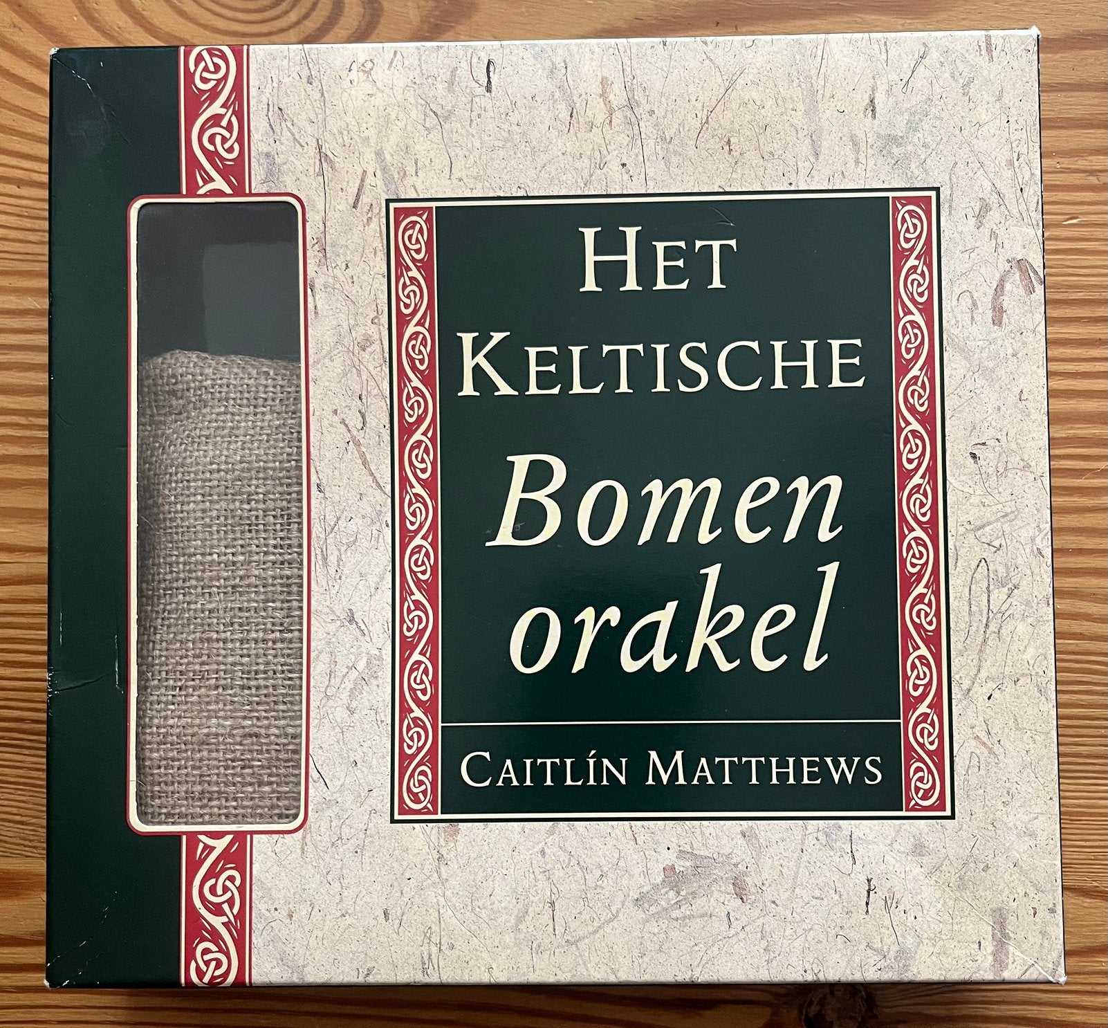 Het Keltische Bomenorakel, Caitlin Matthews, Ophalen of Verzenden, Gelezen, Overige onderwerpen, Achtergrond en Informatie