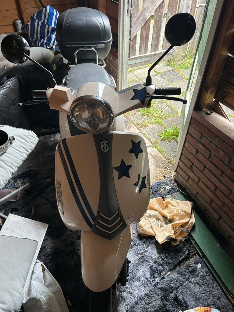 Scooter ZNEN ZN50QT-56, Gebruikt, Benzine, Ophalen, Overige merken