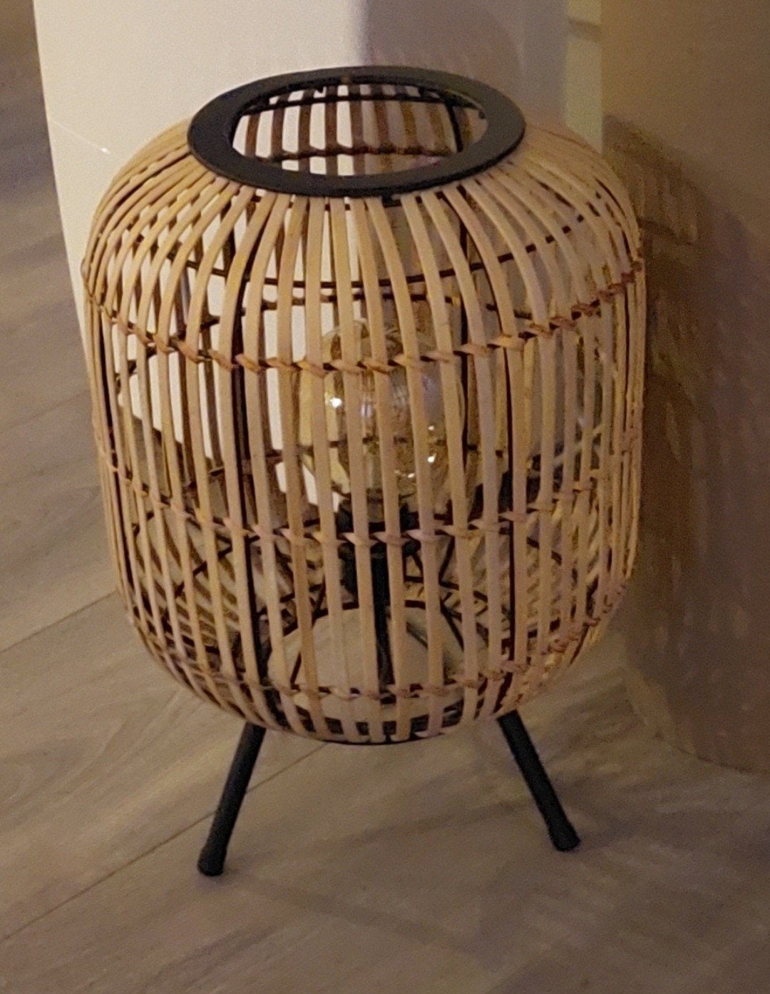Mooie lamp van Straluma, Ophalen