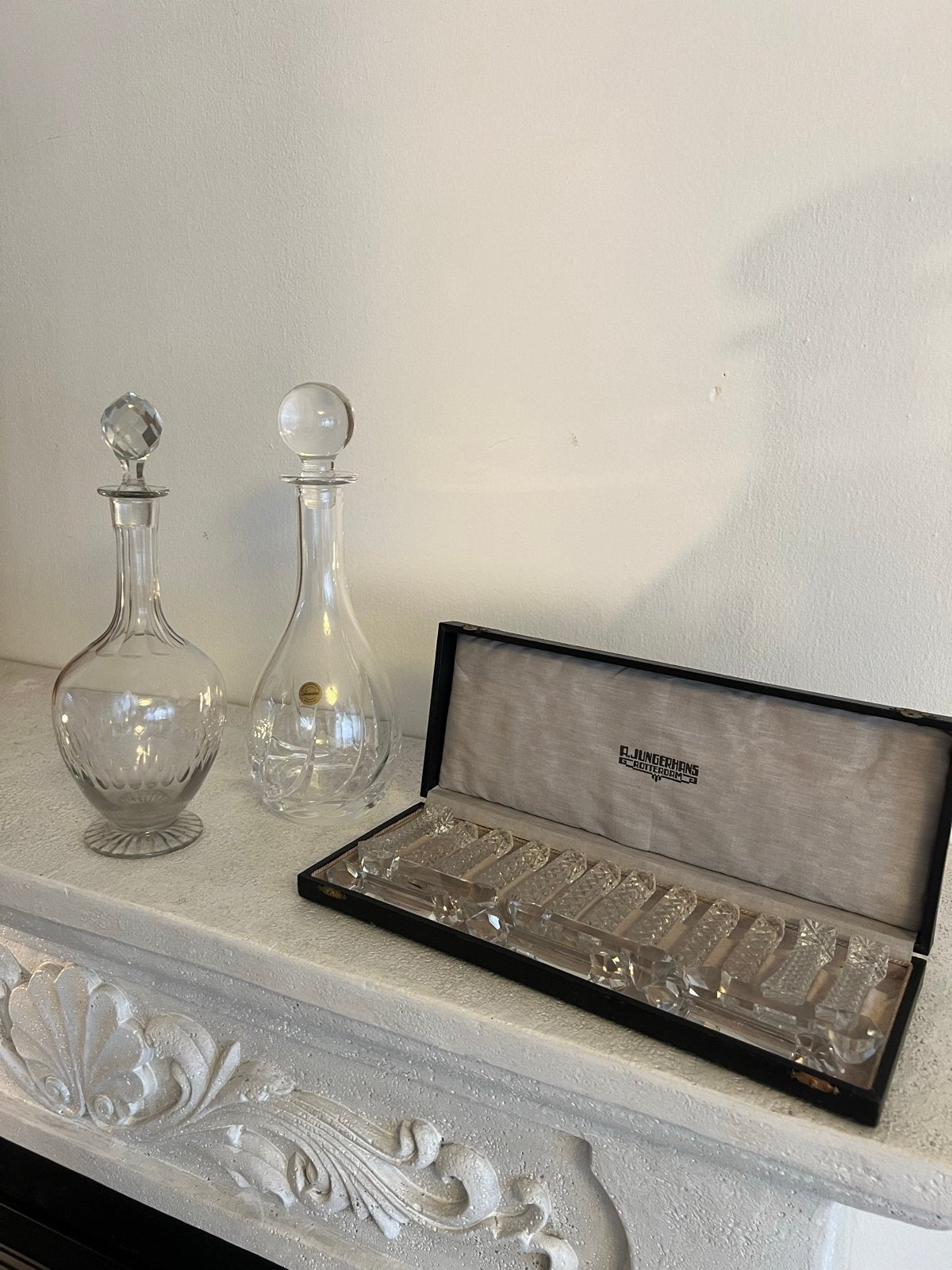 Antieke Baccarat karaf & 18 kristallen messenleggers, Ophalen of Verzenden