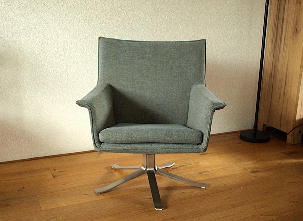 Design on Stock Djenne draaifauteuil, Huis en Inrichting, Fauteuils, Ophalen, 75 tot 100 cm, Zo goed als nieuw, Stof