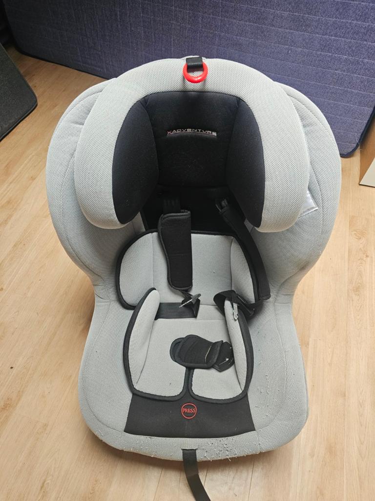 Kinderautostoel te koop Xadventure, Kinderen en Baby's, Autogordel, 9 t/m 18 kg, Zo goed als nieuw, Ophalen