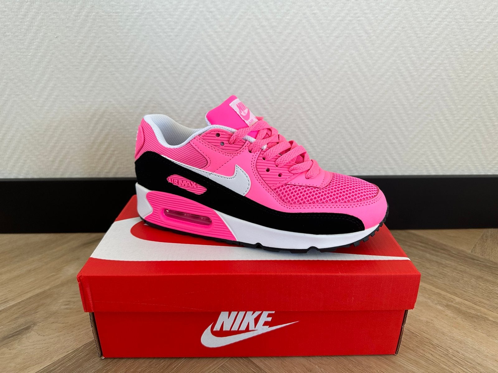 Nike air max 90, Ophalen, Roze, Sneakers of Gympen, Zo goed als nieuw