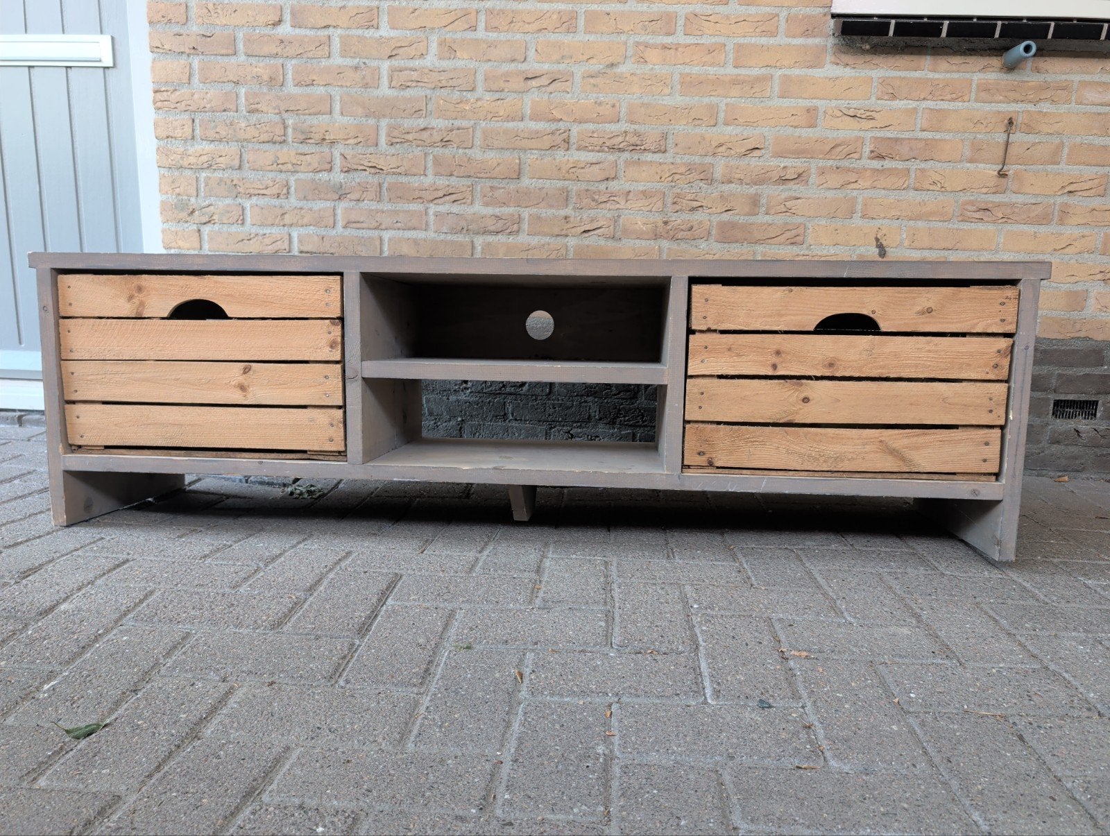 Steigerplanken TV-meubel met twee aardappelkistjes, Ophalen, Gebruikt, Industrieel, Landelijk, 150 tot 200 cm